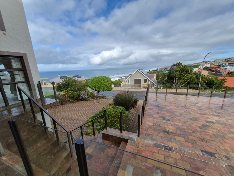 4 Bedroom Property for Sale in Dana Bay Western Cape